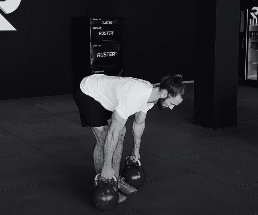 HAZ CORRECTO EL PESO MUERTO CON KETTLEBELL
