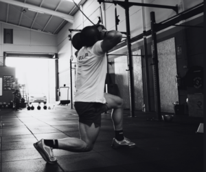 Te mostramos por qué esta es la mejor rutina de 3 dias con Kettlebell
