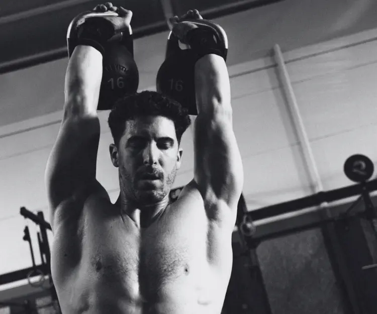 ¿Qué efectos produce entrenar con Kettlebells?